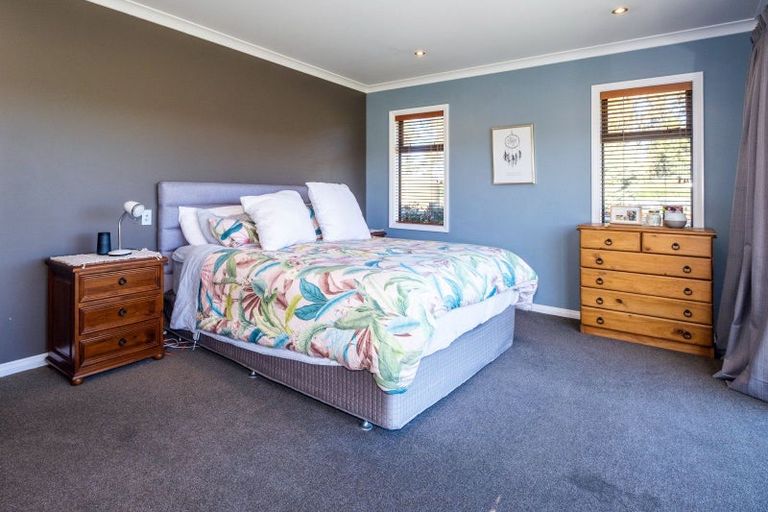 Photo of property in 16 Oak Street, Orari, Geraldine, 7992