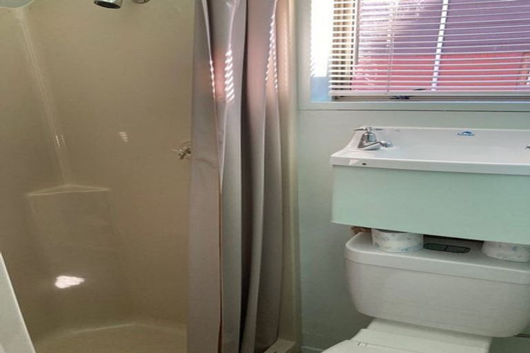 Photo of property in 1/166 Shaw Avenue, New Brighton, Christchurch, 8083