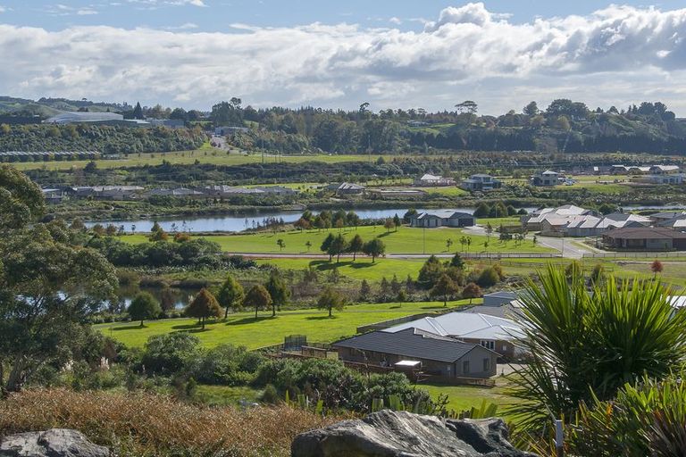 Photo of property in 91 Mortlake Heights, Pyes Pa, Tauranga, 3112