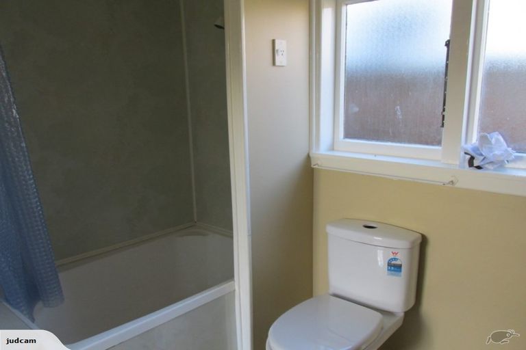 Photo of property in 28 Estuary Road, New Brighton, Christchurch, 8061