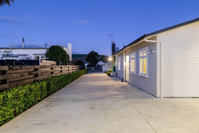 Photo of property in 10 Huxley Street, Pahiatua, 4910