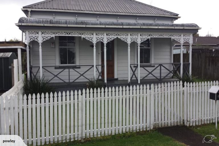 Photo of property in 18 Alexander Street, Papakura, 2110