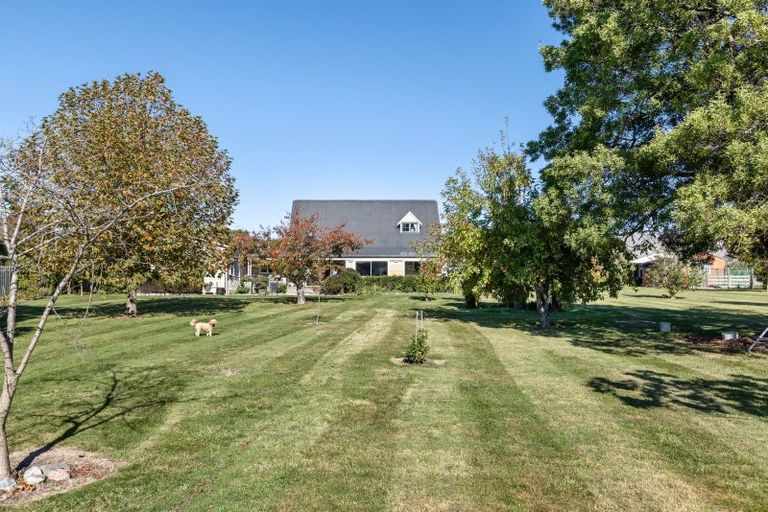 Photo of property in 737 Dillons Point Road, Dillons Point, Blenheim, 7273