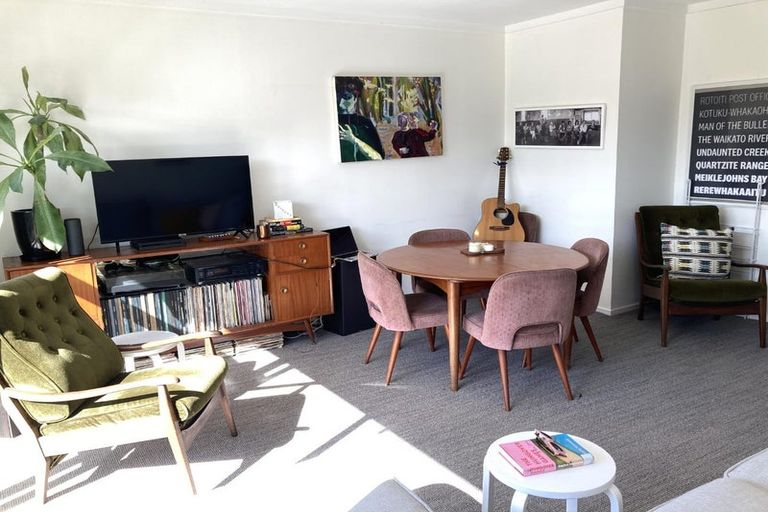 Photo of property in 7/45 Blockhouse Bay Road, Avondale, Auckland, 1026