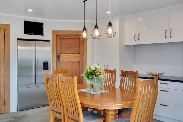 Photo of property in 47 Monmouth Road, Pembroke, Stratford, 4394