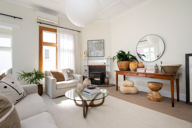 Photo of property in 19 Vigor Brown Street, Napier South, Napier, 4110