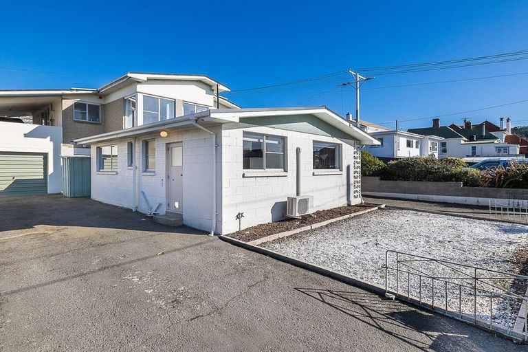 Photo of property in 108 Fitzroy Street, Forbury, Dunedin, 9012