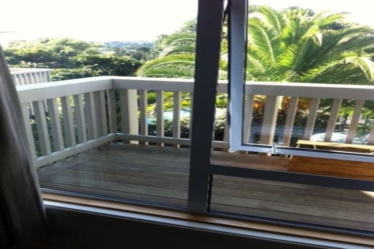 Photo of property in 8/37 Waipa Street, Birkenhead, Auckland, 0626