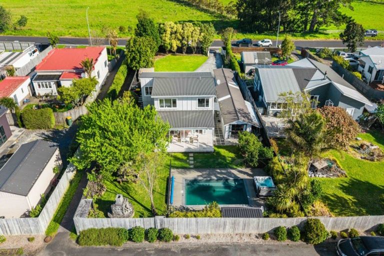 Photo of property in 25 Stevenson Road, Clarks Beach, 2122