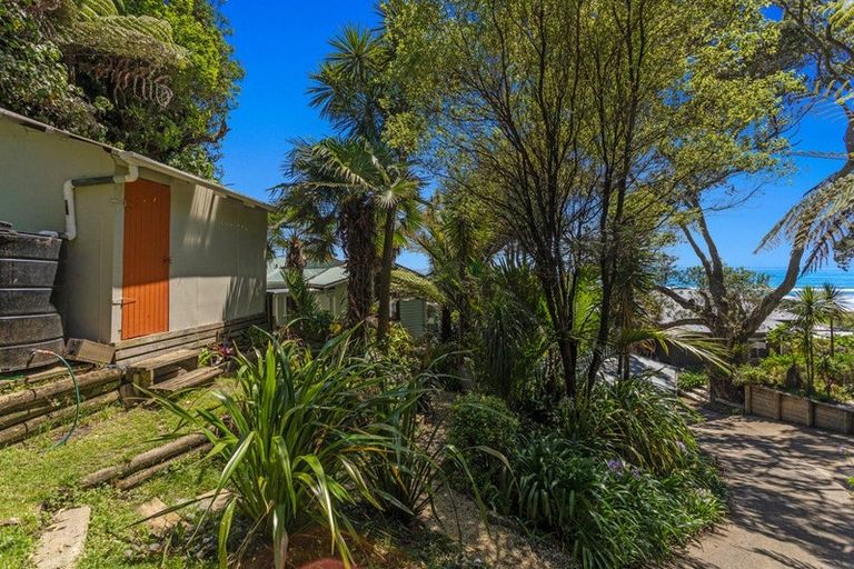 Photo of property in 16 Pohutukawa Avenue, Ohope, 3121