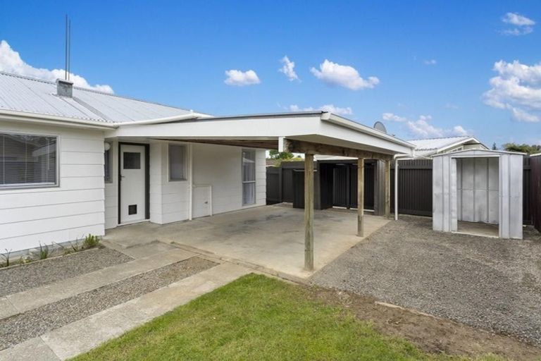 Photo of property in 51 Rimu Street, Levin, 5510