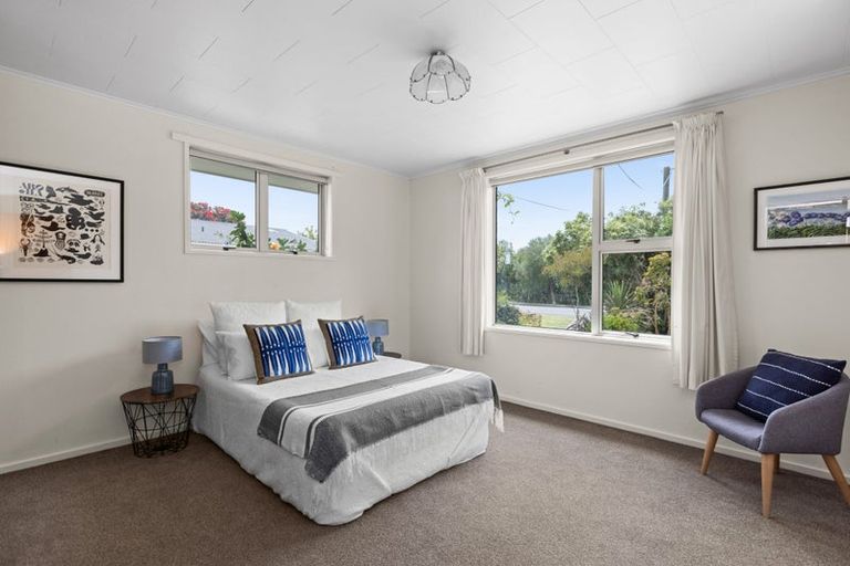 Photo of property in 332 Clifton Road, Te Awanga, 4102