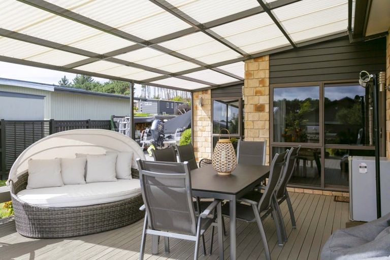 Photo of property in 122 Parekaawa Drive, Motuoapa, Turangi, 3382