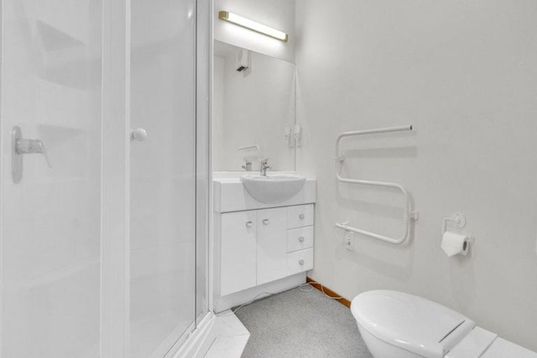 Photo of property in 9a Kilmarnock Street, Riccarton, Christchurch, 8011