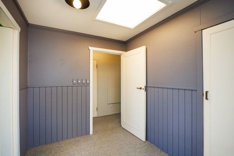 Photo of property in 1941 Parewanui Road, Parewanui, Bulls, 4894