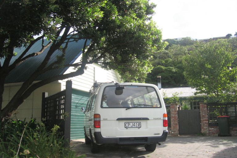 Photo of property in 119 Miramar North Road, Miramar, Wellington, 6022