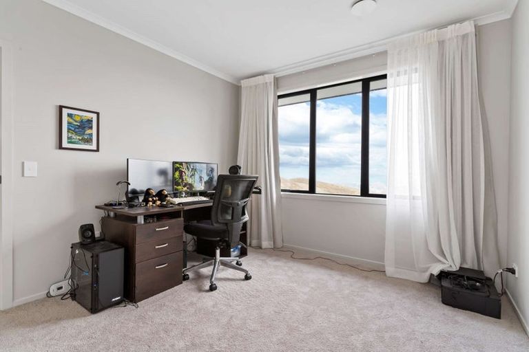 Photo of property in 13 Cypress Lane, Balclutha, 9230