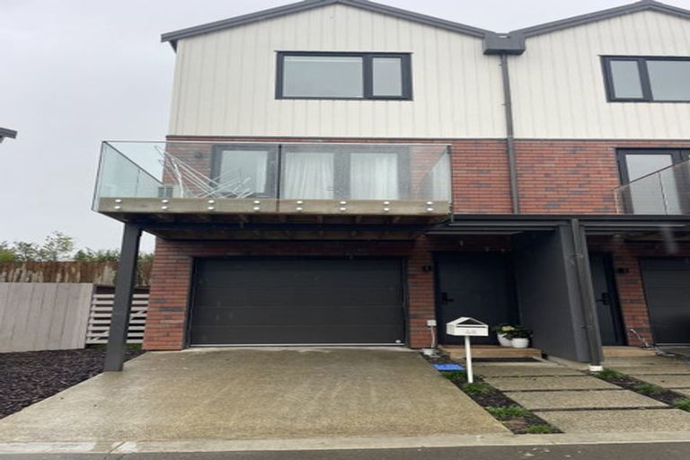 Photo of property in 48 Te Puketoka Lane, Mangere, Auckland, 2022