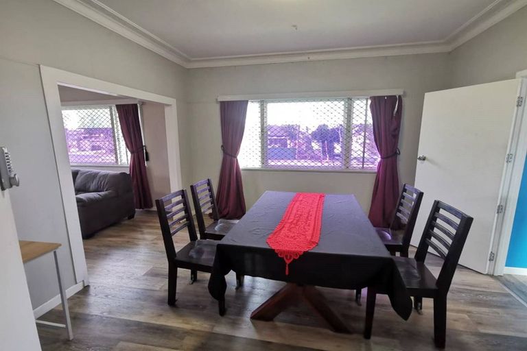 Photo of property in 191 Puhinui Road, Papatoetoe, Auckland, 2104