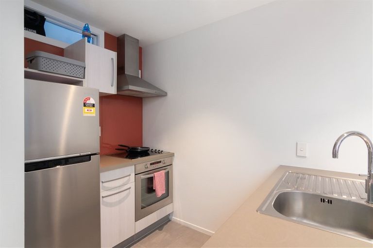 Photo of property in 2-06/424 Maunganui Road, Mount Maunganui, 3116