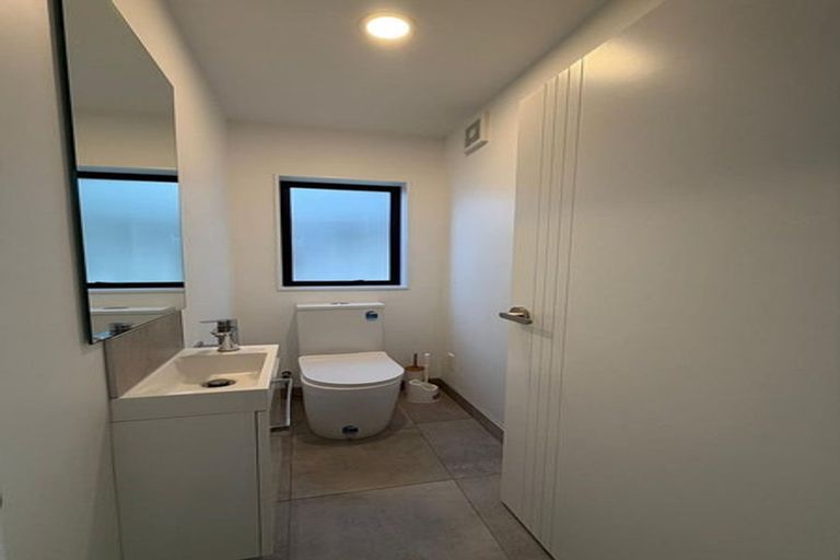 Photo of property in 94a Alton Avenue, Hillcrest, Auckland, 0627