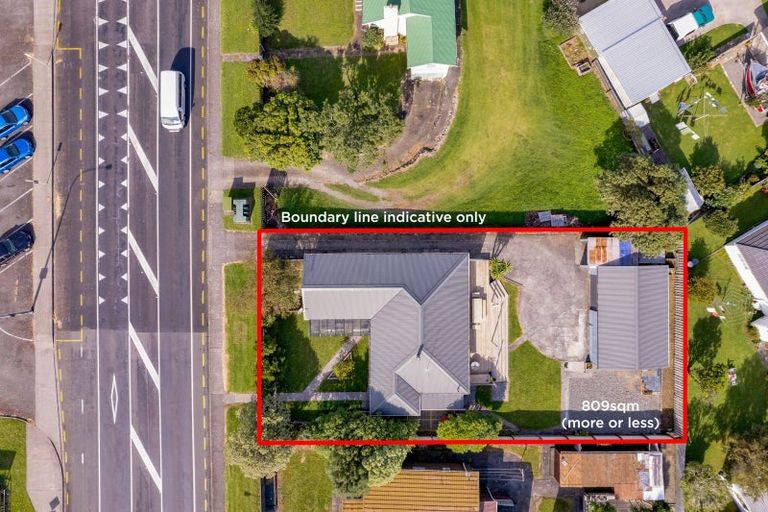 Photo of property in 122 South Road, Spotswood, New Plymouth, 4310