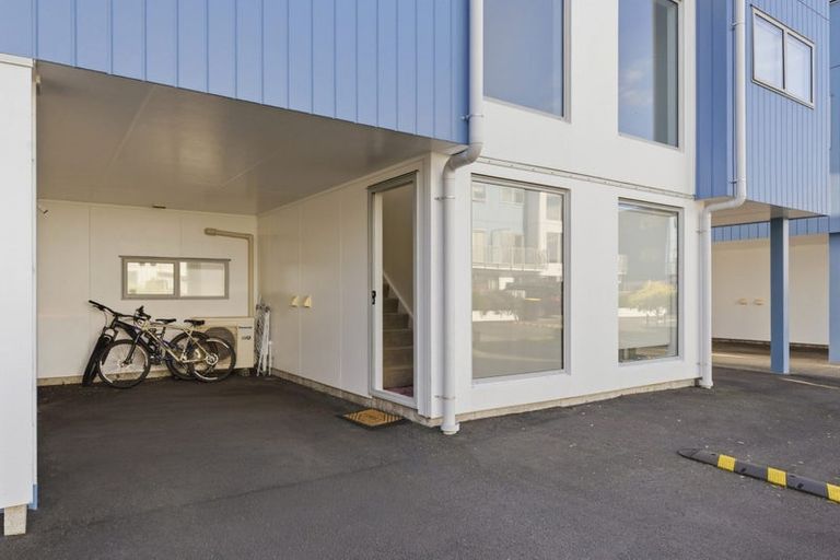 Photo of property in 31 Reynolds Place, Papamoa Beach, Papamoa, 3118