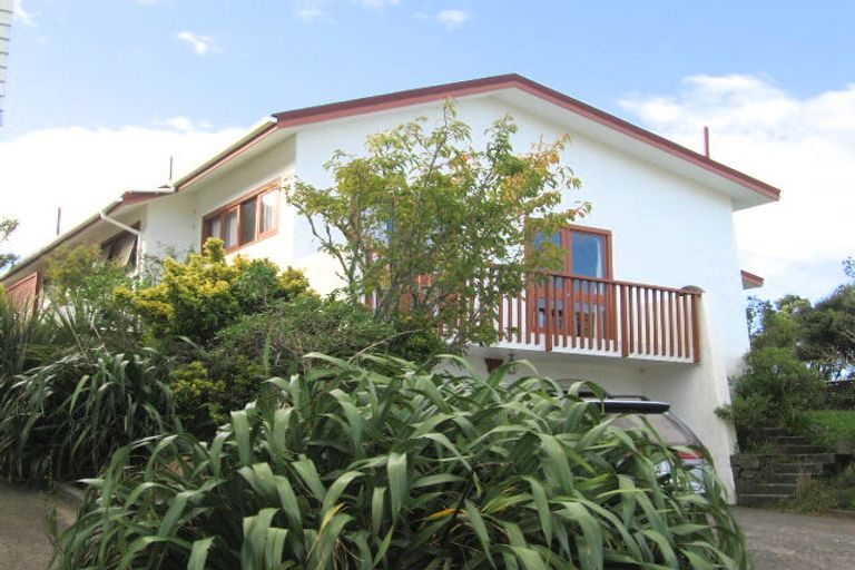 Photo of property in 15 Buxton Avenue, Karori, Wellington, 6012
