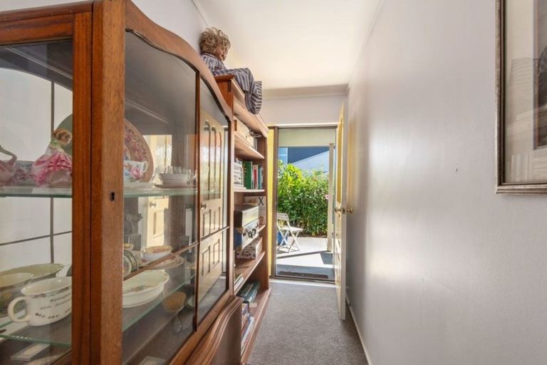 Photo of property in 46 Oceanbeach Road, Mount Maunganui, 3116