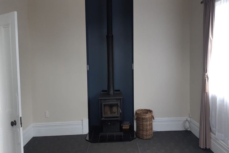 Photo of property in 81 Barbour Street, Waltham, Christchurch, 8011