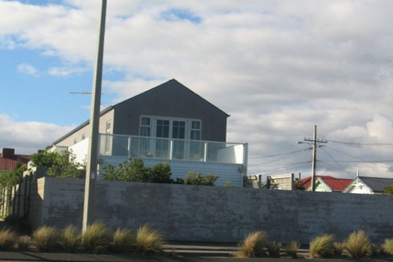 Photo of property in 151 The Esplanade, Petone, Lower Hutt, 5012