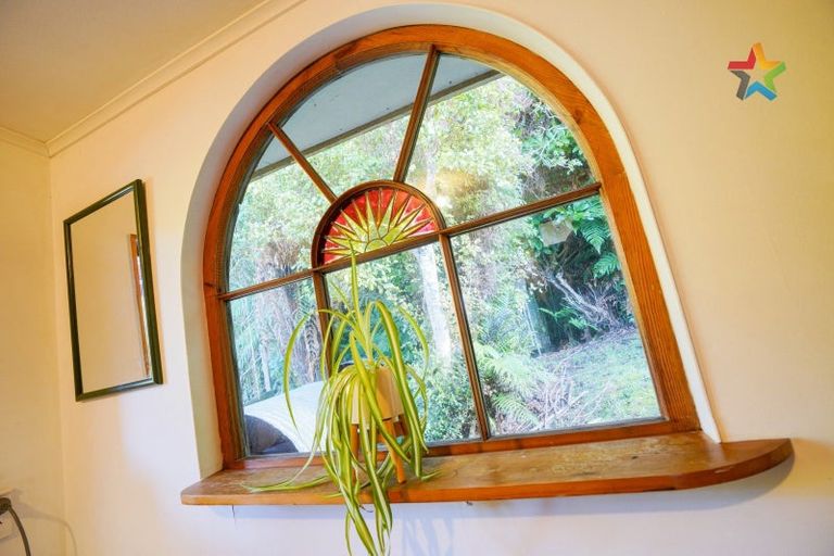 Photo of property in Pania Lodge, 133 Horseshoe Bay Road, Stewart Island/rakiura, Stewart Island, 9818