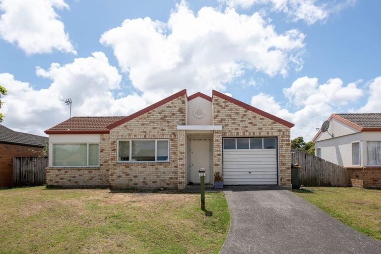 Photo of property in 21 Kona Crescent, Henderson, Auckland, 0610