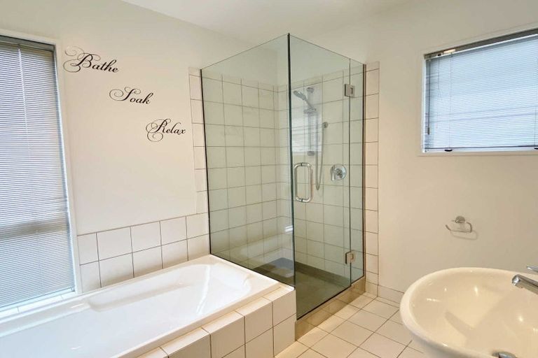 Photo of property in 1/22 Stoneyhurst Street, St Albans, Christchurch, 8014