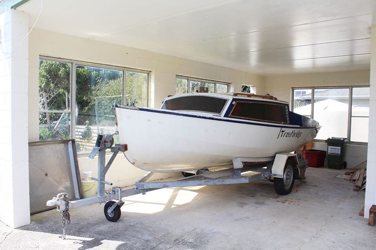 Photo of property in 2009 Ngunguru Road, Ngunguru, Whangarei, 0173