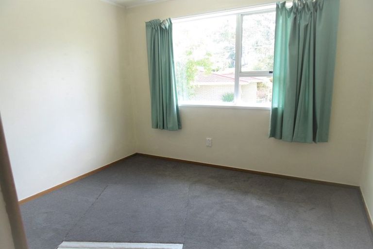 Photo of property in 372 East Coast Road, Sunnynook, Auckland, 0630