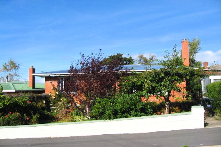 Photo of property in 112 Wakari Road, Helensburgh, Dunedin, 9010