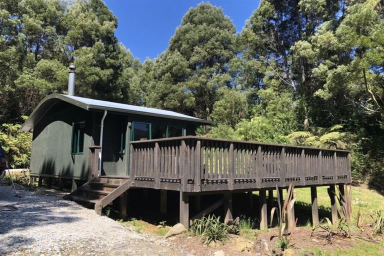 Photo of property in 236 Anatoki Track Road, Takaka, 7183