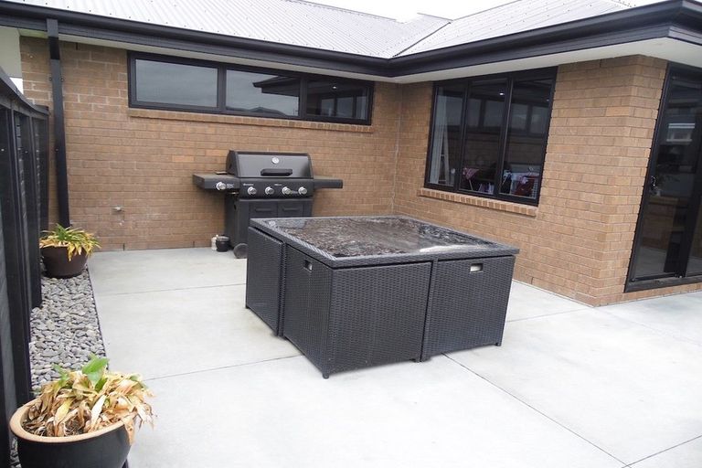 Photo of property in 39 Buckhurst Avenue, Wigram, Christchurch, 8042