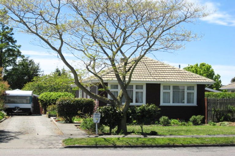 Photo of property in 212 Avonhead Road, Avonhead, Christchurch, 8042