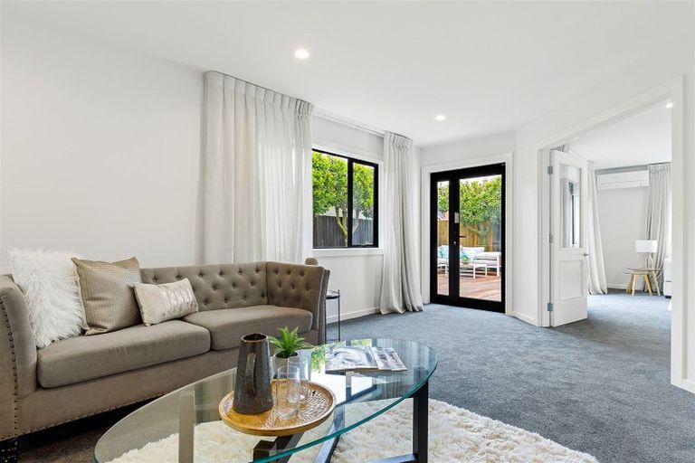 Photo of property in 2/51 Watford Street, Strowan, Christchurch, 8052