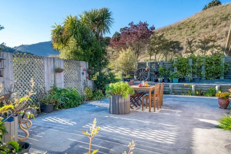 Photo of property in 28 Ashdonleigh Grove, Stoke, Nelson, 7011