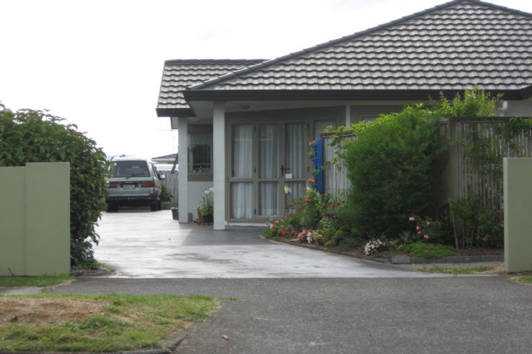 Photo of property in 105b Edinburgh Street, Pukekohe, 2120