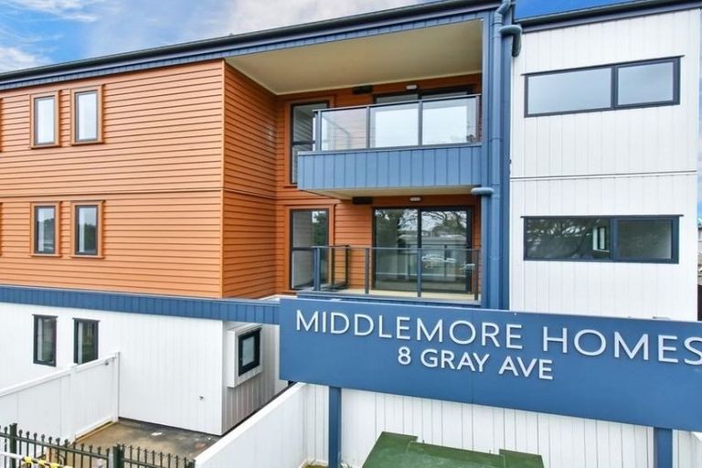 Photo of property in 302/8 Gray Avenue, Mangere East, Auckland, 2024