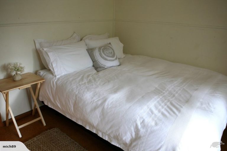 Photo of property in 124 North Shore Road, Eskdale, Napier, 4182