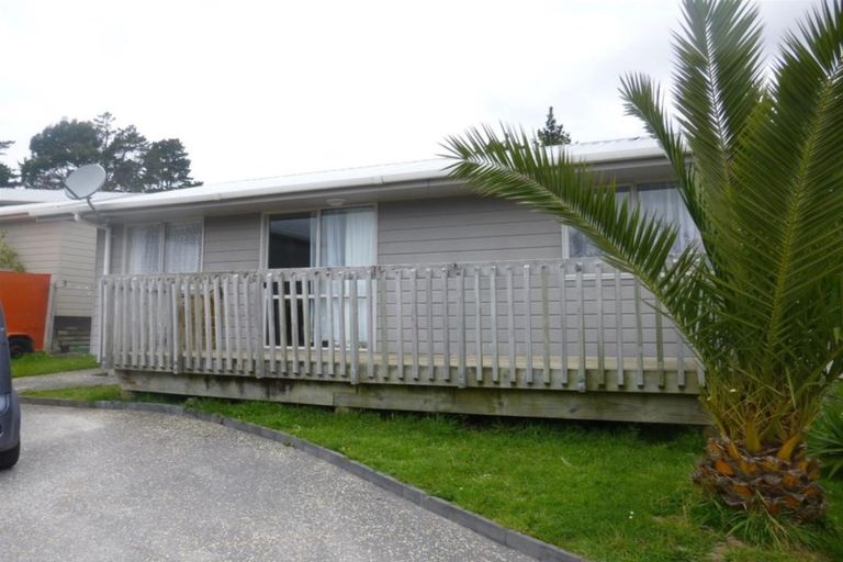 Photo of property in 42a Candia Road, Swanson, Auckland, 0614