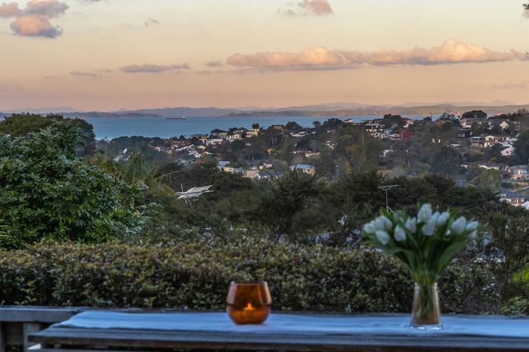 Photo of property in 300c Glenvar Road, Torbay, Auckland, 0630