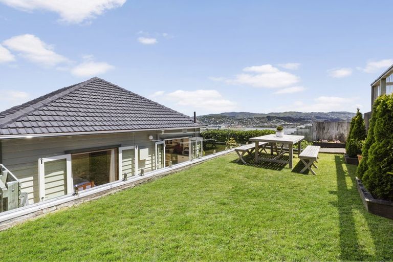 Photo of property in 201 Townsend Road, Miramar, Wellington, 6022