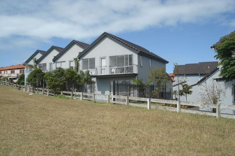 Photo of property in 41 Alverna View, Gulf Harbour, Whangaparaoa, 0930