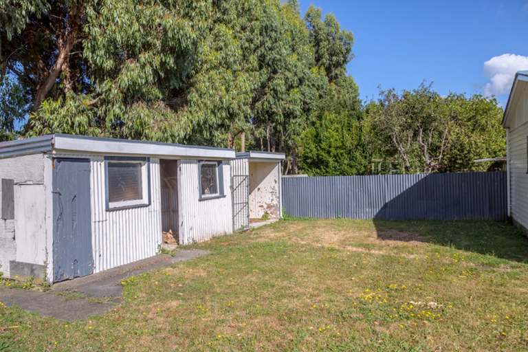 Photo of property in 79 Victoria Street, Carterton, 5713